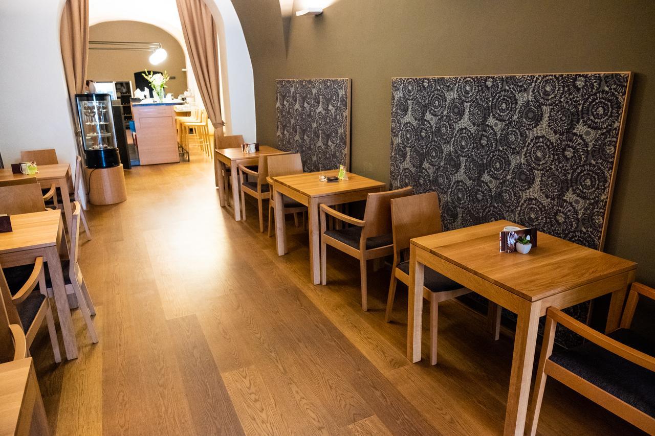 Hotel Purkmistr Кромержиж Экстерьер фото